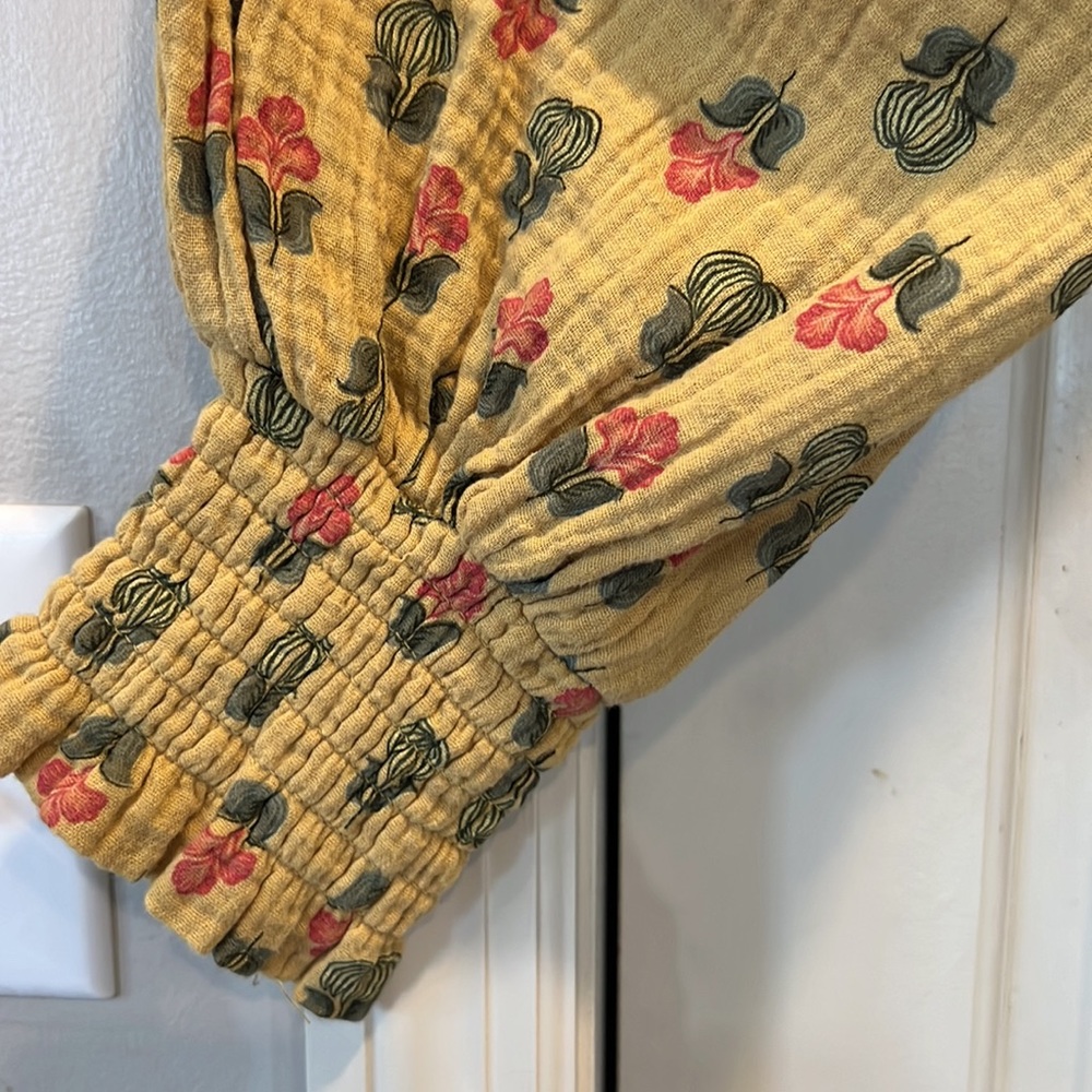 Anthropologie Porridge gold floral cotton peasant blouse with tie detail - Picture 6 of 11